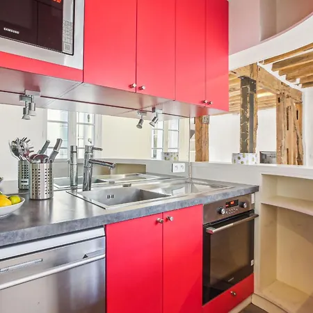 Apartment Heart Of & Pompidou - 1br - Vacation - Family Only *