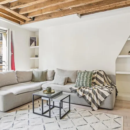 Appartamento Heart Of & Pompidou - 1br - Vacation - Family Only Parigi